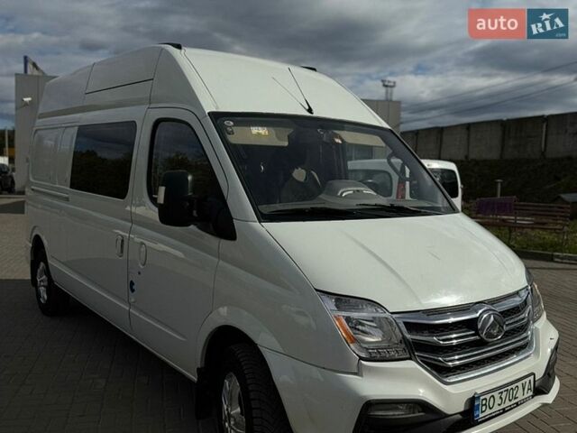 Белый Maxus EV80, объемом двигателя 0 л и пробегом 49 тыс. км за 18600 $, фото 1 на Automoto.ua