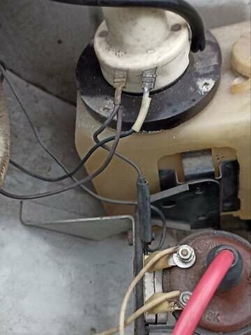 Білий Москвич/АЗЛК 2140, об'ємом двигуна 1.5 л та пробігом 50 тис. км за 1000 $, фото 1 на Automoto.ua