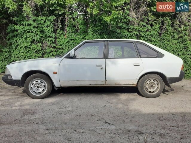 Білий Москвич/АЗЛК 2141, об'ємом двигуна 1.5 л та пробігом 180 тис. км за 600 $, фото 1 на Automoto.ua