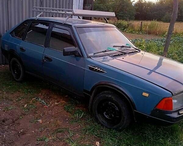 Синий Москвич/АЗЛК 2141, объемом двигателя 1.5 л и пробегом 150 тыс. км за 710 $, фото 1 на Automoto.ua