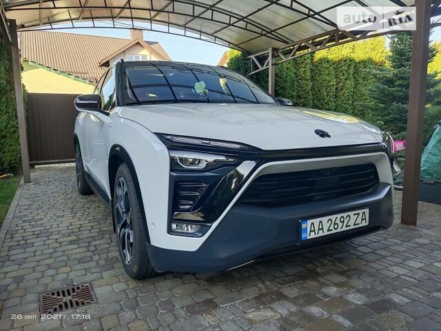 Белый NIO ES8, объемом двигателя 0 л и пробегом 45 тыс. км за 58000 $, фото 1 на Automoto.ua