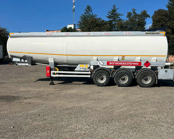 Серый Oztreyler ADR Tanker, объемом двигателя 0 л и пробегом 0 тыс. км за 34800 $, фото 1 на Automoto.ua