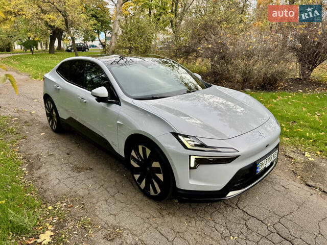 Белый Polestar 4, объемом двигателя 0 л и пробегом 18 тыс. км за 34500 $, фото 1 на Automoto.ua