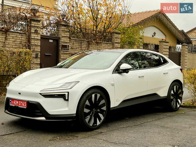 Белый Polestar 4, объемом двигателя 0 л и пробегом 1 тыс. км за 33500 $, фото 1 на Automoto.ua