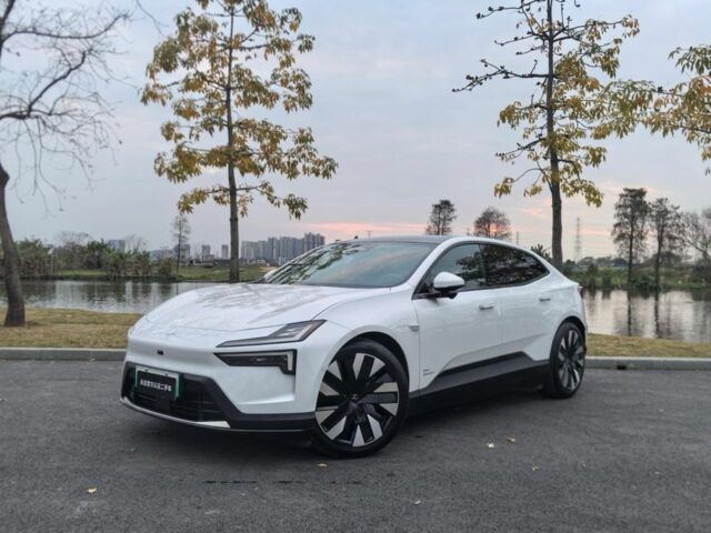 Білий Polestar Інша, об'ємом двигуна 0 л та пробігом 19 тис. км за 30000 $, фото 1 на Automoto.ua