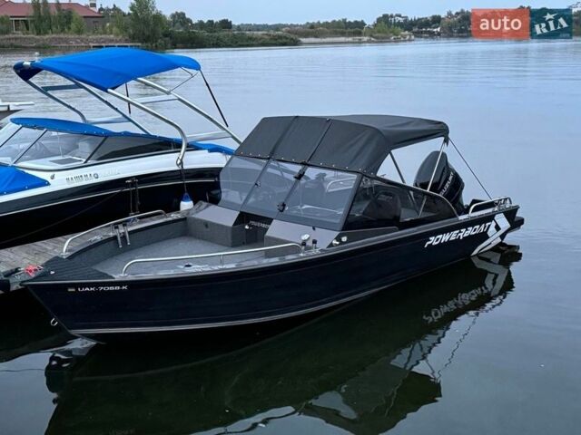 Коричневый Powerboat 570, объемом двигателя 2 л и пробегом 1 тыс. км за 35000 $, фото 1 на Automoto.ua