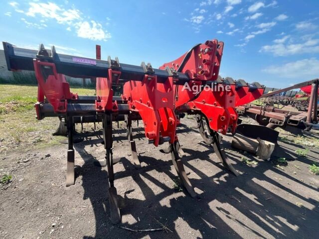 Красный Quivogne Другая, объемом двигателя 0 л и пробегом 0 тыс. км за 13422 $, фото 1 на Automoto.ua