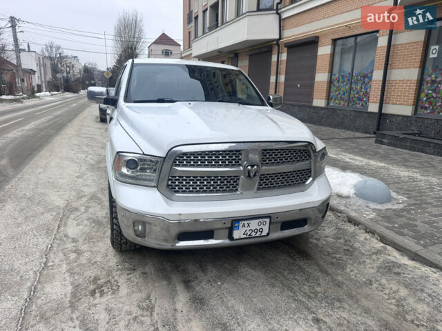 Белый Ram 1500, объемом двигателя 2.99 л и пробегом 240 тыс. км за 30000 $, фото 1 на Automoto.ua