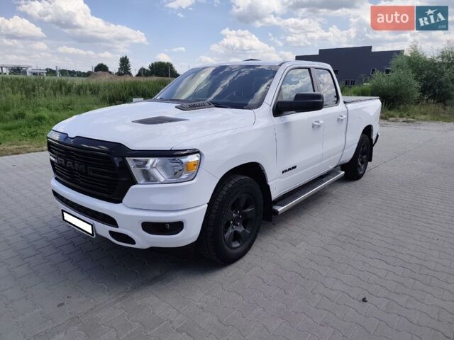 Белый Ram 1500, объемом двигателя 5.65 л и пробегом 190 тыс. км за 35000 $, фото 1 на Automoto.ua