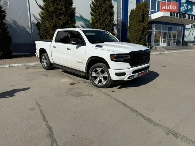 Белый Ram 1500, объемом двигателя 3 л и пробегом 130 тыс. км за 51500 $, фото 1 на Automoto.ua
