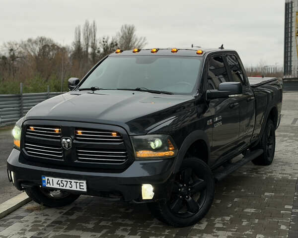 Черный Ram 1500, объемом двигателя 5.65 л и пробегом 233 тыс. км за 32000 $, фото 1 на Automoto.ua