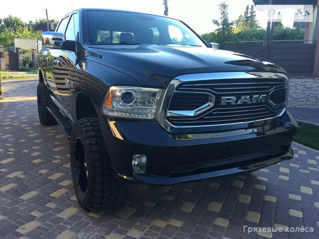 Черный Ram 1500, объемом двигателя 5.7 л и пробегом 63 тыс. км за 27000 $, фото 1 на Automoto.ua