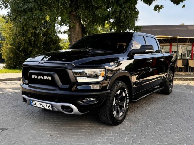 Чорний Ram 1500, об'ємом двигуна 5.7 л та пробігом 175 тис. км за 39989 $, фото 1 на Automoto.ua