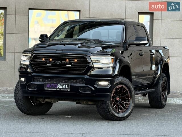 Чорний Ram 1500, об'ємом двигуна 5.65 л та пробігом 71 тис. км за 71000 $, фото 1 на Automoto.ua