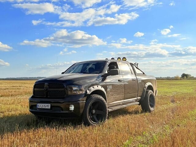 Черный Ram 1500, объемом двигателя 5.65 л и пробегом 75 тыс. км за 59000 $, фото 1 на Automoto.ua