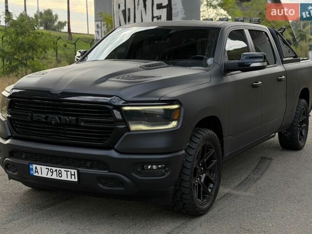 Чорний Ram 1500, об'ємом двигуна 5.65 л та пробігом 72 тис. км за 48900 $, фото 1 на Automoto.ua