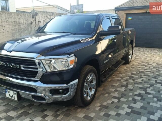 Чорний Ram 1500, об'ємом двигуна 5.7 л та пробігом 52 тис. км за 41900 $, фото 1 на Automoto.ua