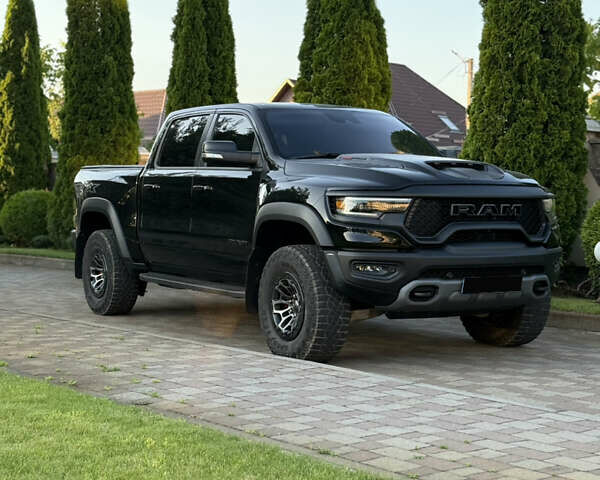 Черный Ram 1500, объемом двигателя 6.2 л и пробегом 30 тыс. км за 135000 $, фото 1 на Automoto.ua