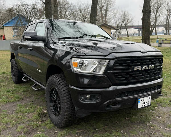 Чорний Ram 1500, об'ємом двигуна 5.65 л та пробігом 197 тис. км за 39000 $, фото 1 на Automoto.ua