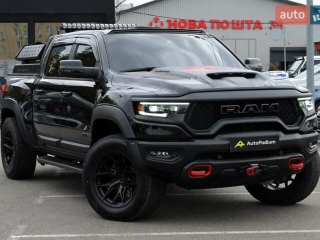 Ram 1500 2023 в Киеве на Automoto.ua Черный Ram 1500, объемом двигателя 6.2 л и пробегом 24 тыс. км за 155000 $, фото 1 на Automoto.ua