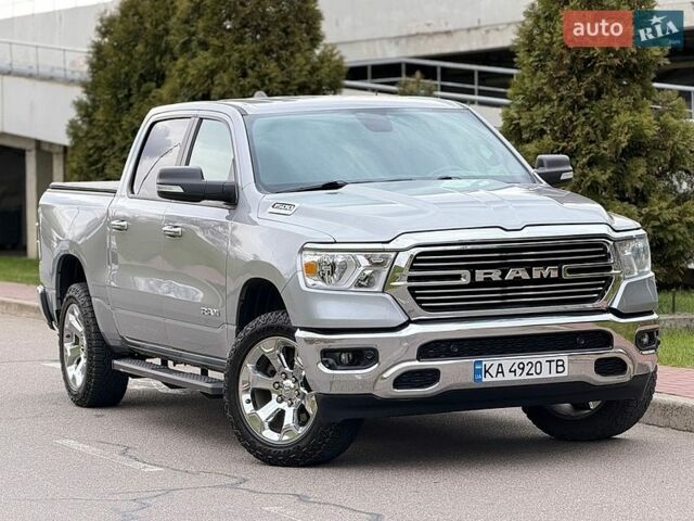 Серый Ram 1500, объемом двигателя 3.6 л и пробегом 128 тыс. км за 42900 $, фото 1 на Automoto.ua