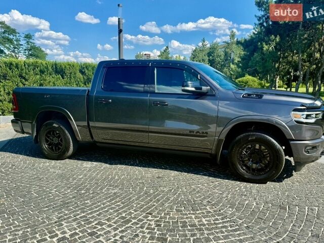 Серый Ram 1500, объемом двигателя 5.65 л и пробегом 46 тыс. км за 79000 $, фото 1 на Automoto.ua