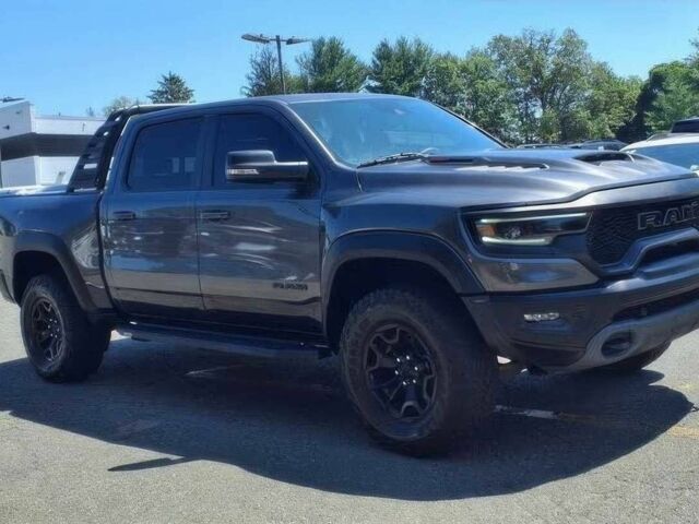 Ram 1500 2021 в Львове на Automoto.ua Серый Ram 1500, объемом двигателя 6.2 л и пробегом 13 тыс. км за 21000 $, фото 1 на Automoto.ua