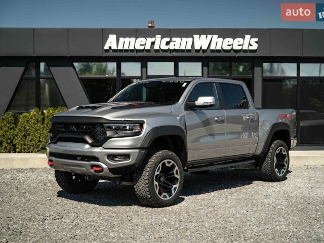 Серый Ram 1500, объемом двигателя 5.65 л и пробегом 10 тыс. км за 67900 $, фото 1 на Automoto.ua