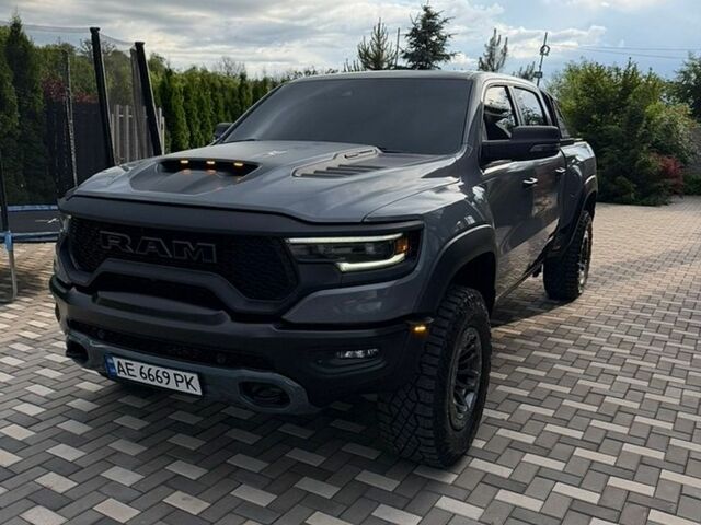 Серый Ram 1500, объемом двигателя 6.17 л и пробегом 5 тыс. км за 124999 $, фото 1 на Automoto.ua