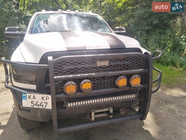 Білий Ram 2500, об'ємом двигуна 5.7 л та пробігом 201 тис. км за 26500 $, фото 1 на Automoto.ua