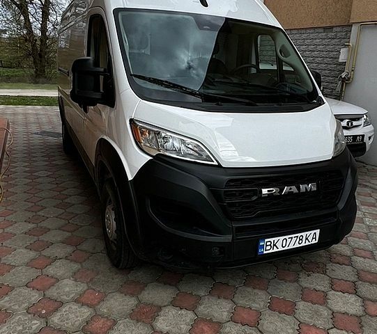 Белый Ram Promaster, объемом двигателя 3.6 л и пробегом 31 тыс. км за 29500 $, фото 1 на Automoto.ua