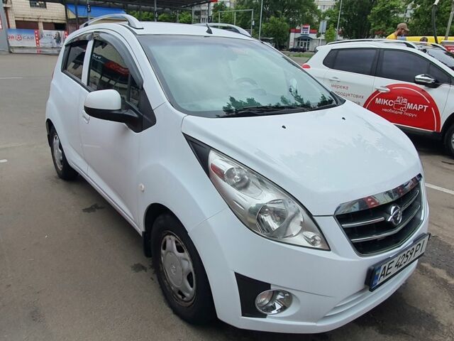 Белый Равон Р2, объемом двигателя 1.2 л и пробегом 101 тыс. км за 5100 $, фото 1 на Automoto.ua
