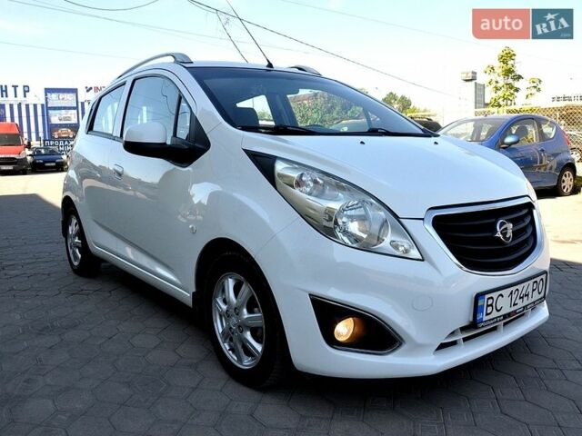 Белый Равон Р2, объемом двигателя 1.25 л и пробегом 65 тыс. км за 6600 $, фото 1 на Automoto.ua