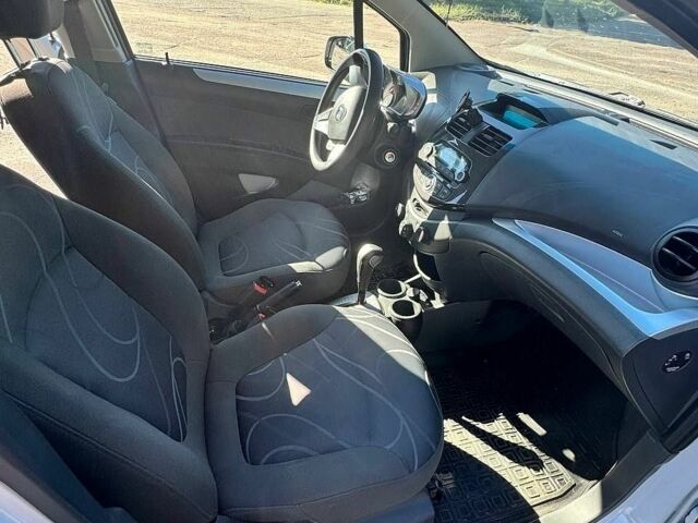 Білий Равон Р2, об'ємом двигуна 1.25 л та пробігом 42 тис. км за 7500 $, фото 1 на Automoto.ua