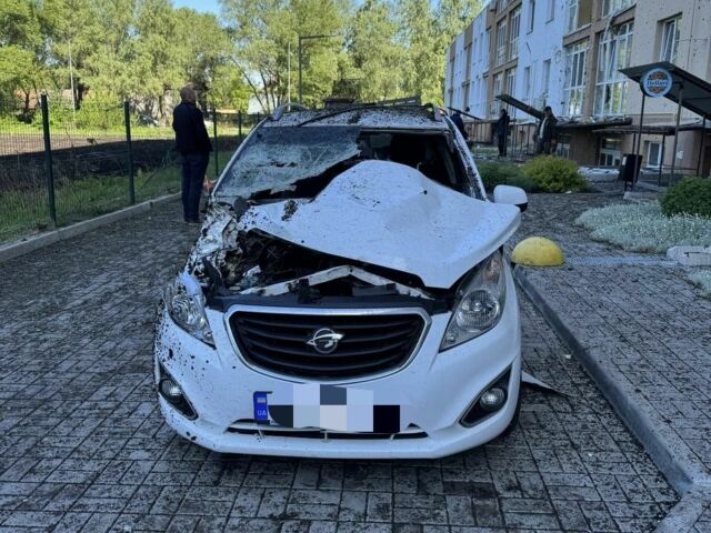 Белый Равон Р2, объемом двигателя 0 л и пробегом 100 тыс. км за 3000 $, фото 1 на Automoto.ua