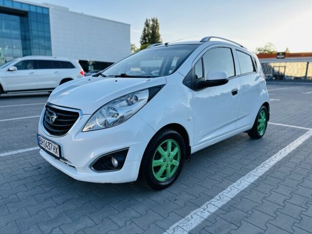 Білий Равон Р2, об'ємом двигуна 1.2 л та пробігом 104 тис. км за 5099 $, фото 1 на Automoto.ua