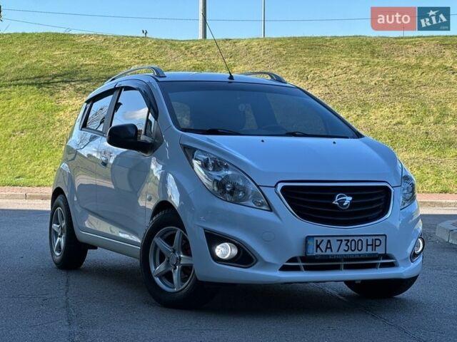 Белый Равон Р2, объемом двигателя 1.25 л и пробегом 70 тыс. км за 6400 $, фото 1 на Automoto.ua