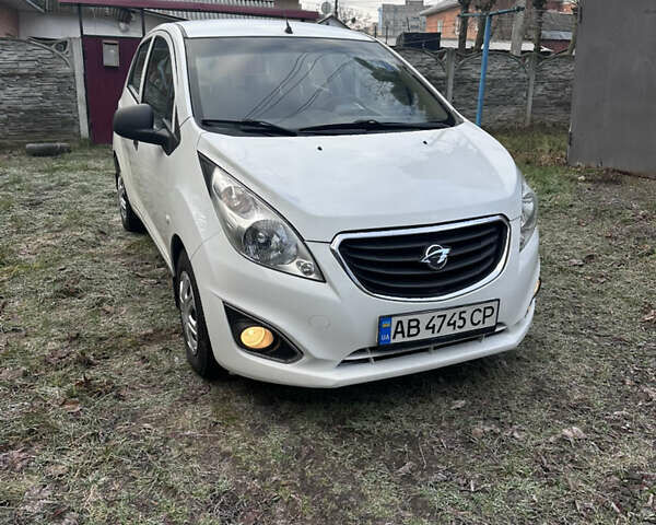 Белый Равон Р2, объемом двигателя 1.25 л и пробегом 120 тыс. км за 5500 $, фото 1 на Automoto.ua