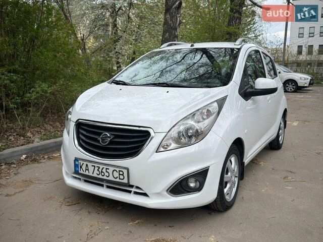 Белый Равон Р2, объемом двигателя 1.25 л и пробегом 46 тыс. км за 7390 $, фото 1 на Automoto.ua