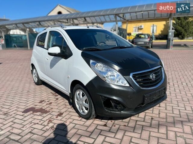 Білий Равон Р2, об'ємом двигуна 1.25 л та пробігом 52 тис. км за 6300 $, фото 1 на Automoto.ua