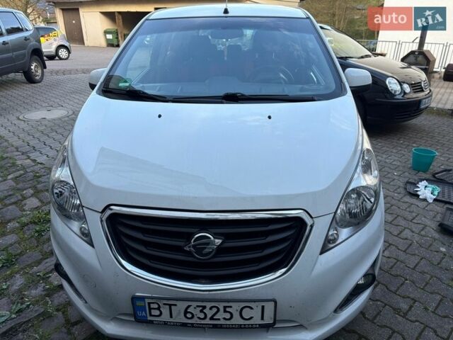 Белый Равон Р2, объемом двигателя 1.25 л и пробегом 95 тыс. км за 6823 $, фото 1 на Automoto.ua