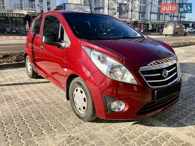 Красный Равон Р2, объемом двигателя 1.25 л и пробегом 64 тыс. км за 7800 $, фото 1 на Automoto.ua