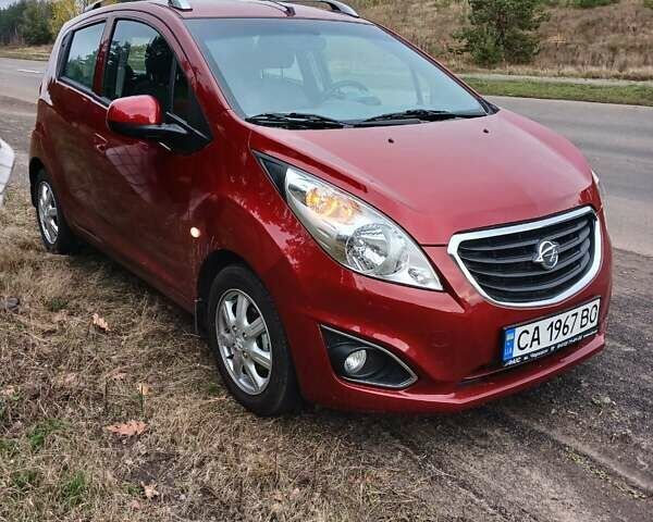 Красный Равон Р2, объемом двигателя 1.25 л и пробегом 9 тыс. км за 8700 $, фото 1 на Automoto.ua