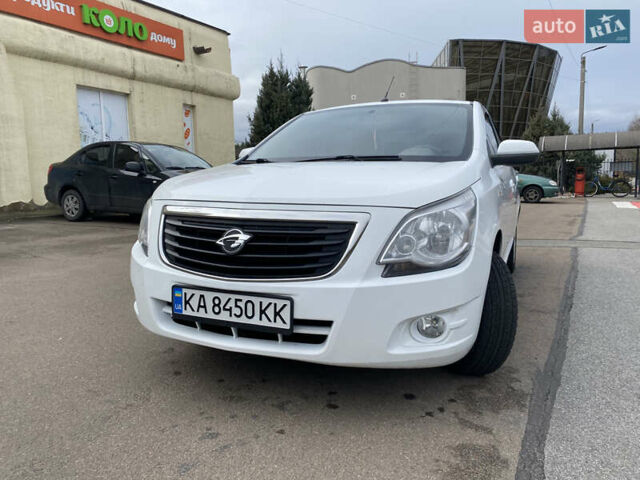 Білий Равон R4, об'ємом двигуна 1.5 л та пробігом 157 тис. км за 6300 $, фото 1 на Automoto.ua