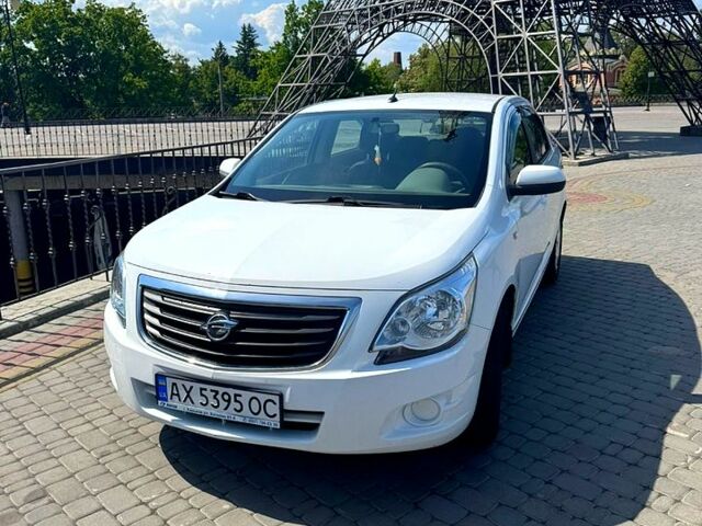 Белый Равон R4, объемом двигателя 1.5 л и пробегом 99 тыс. км за 6700 $, фото 1 на Automoto.ua