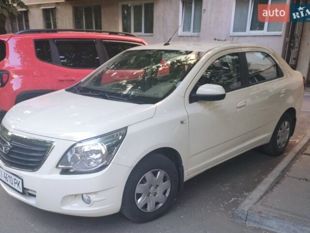 Бежевий Равон R4, об'ємом двигуна 1.49 л та пробігом 44 тис. км за 8300 $, фото 1 на Automoto.ua