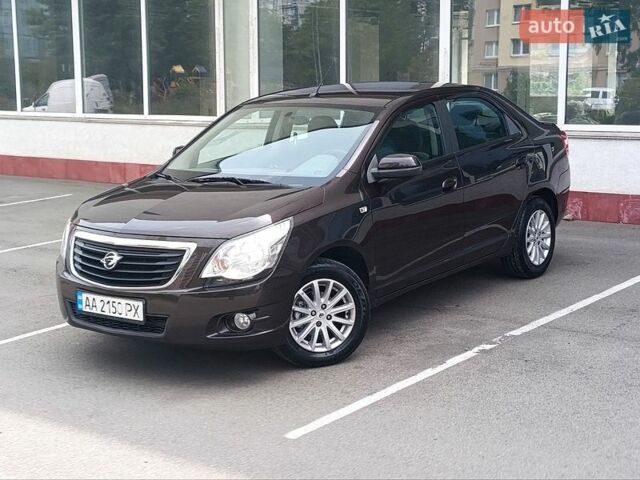 Коричневий Равон R4, об'ємом двигуна 1.49 л та пробігом 252 тис. км за 4499 $, фото 1 на Automoto.ua