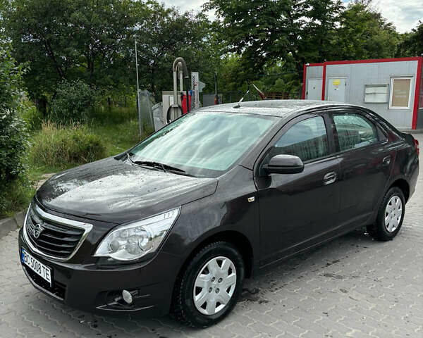 Коричневый Равон R4, объемом двигателя 1.5 л и пробегом 100 тыс. км за 5550 $, фото 1 на Automoto.ua