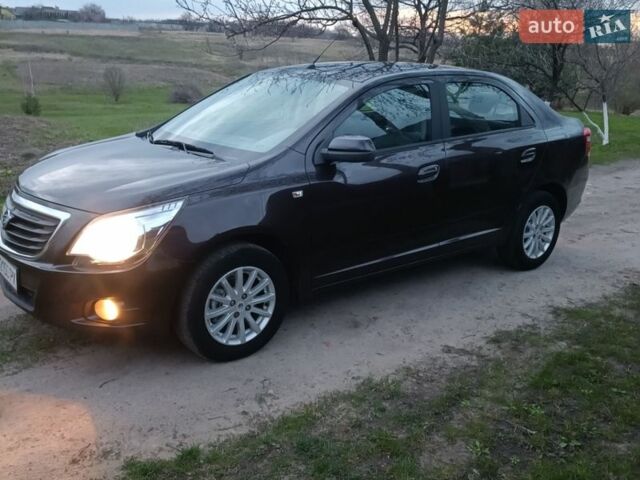 Коричневий Равон R4, об'ємом двигуна 1.49 л та пробігом 250 тис. км за 4700 $, фото 1 на Automoto.ua