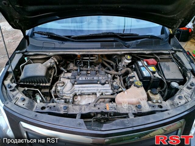 Коричневий Равон R4, об'ємом двигуна 1.5 л та пробігом 48 тис. км за 7500 $, фото 1 на Automoto.ua